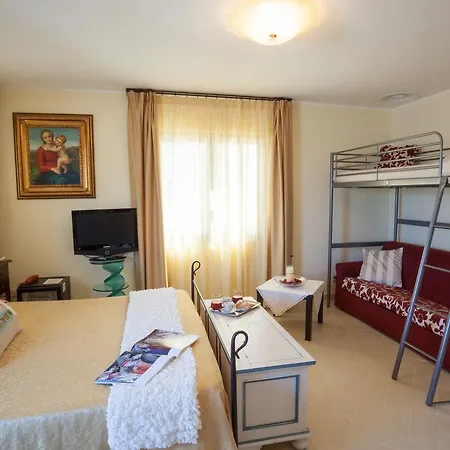 Ξενοδοχείο Caggiari