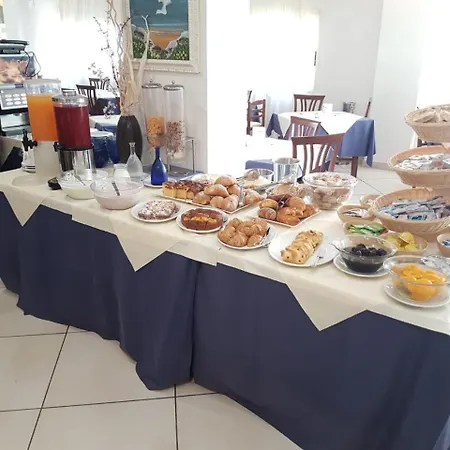 Hotel Caggiari 3*